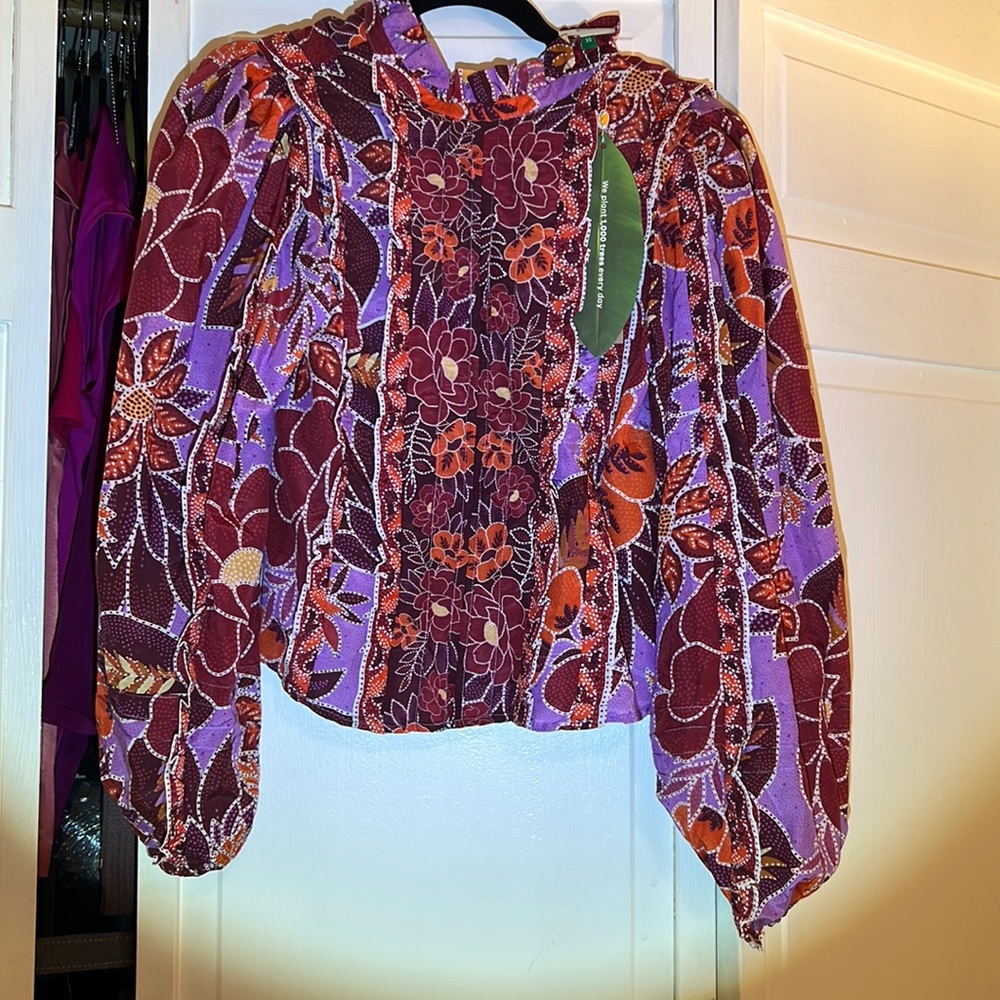 Farm Rio Floral Ruffle Blouse - Picture 2 of 2